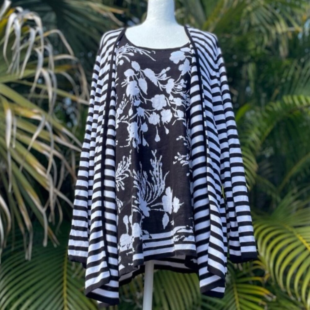 Allison Daley Woman Faux Two‑Piece Mixed Layered Print Top Shirt Blouse– Medium - Picture 6 of 7